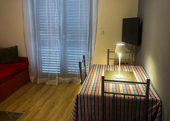 Aryan ホームステイ *